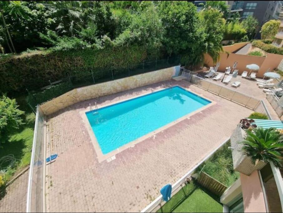 Appartement T2 En Bord De Mer Roquebrune-Cap-Martin Exteriér fotografie